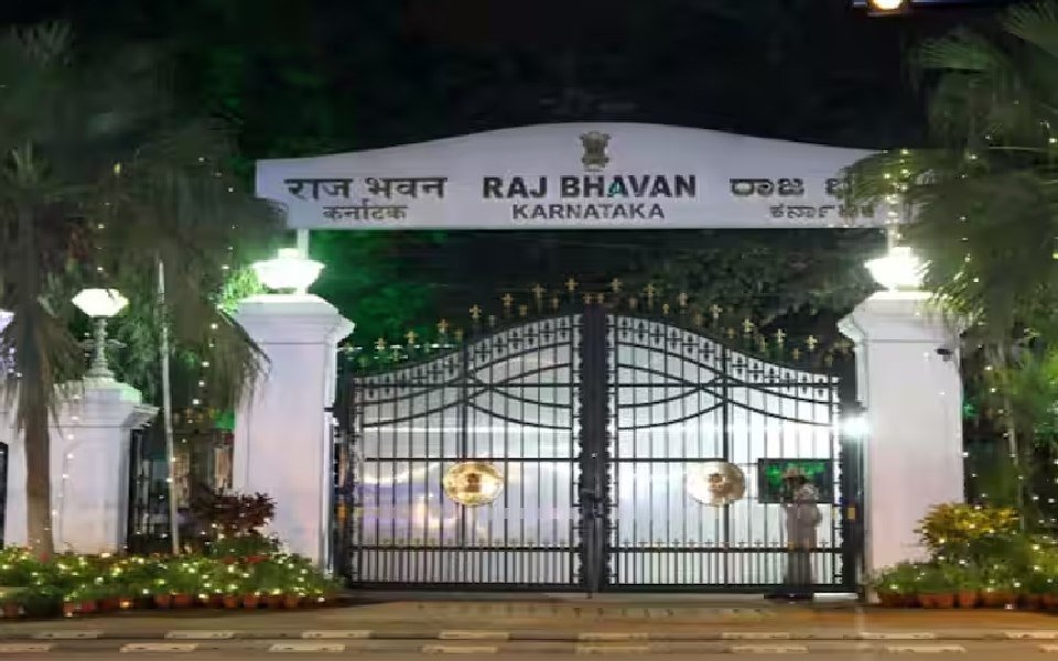 Raj Bhavan Karnataka Governor residence on Raj Bhavan Road under 560001 pin code