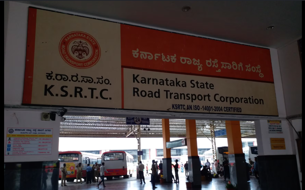 Kempegowda Bus Station Majestic 560009 pin code Bangalore main bus hub Dharmambudhi tank bed Vayu Vajra airport buses.