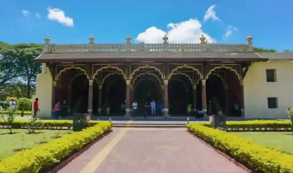 Tipu Sultan's Summer Palace near Chamrajpet 560018 Bengaluru
